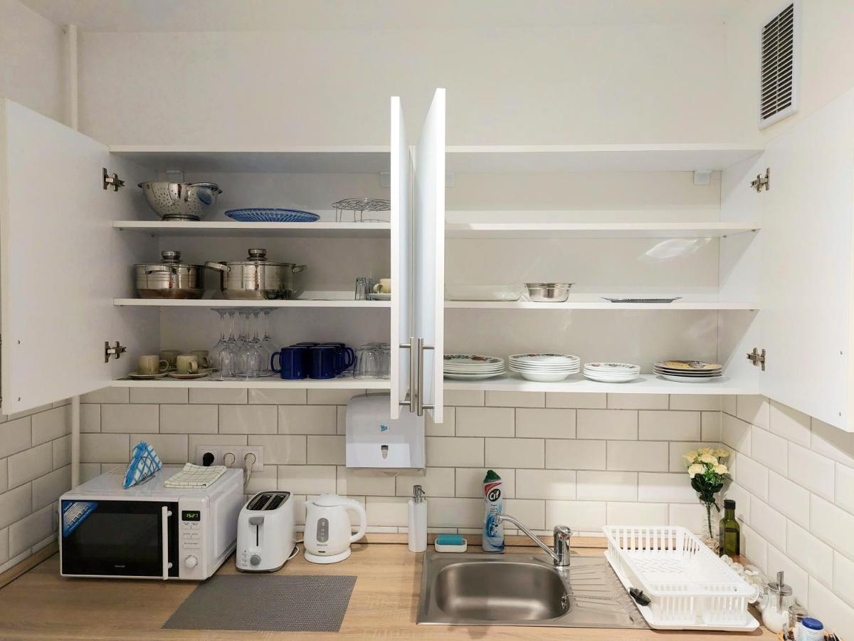 Aweshome City Apartment - 3 Bedrooms And Free Parking Дебрецен Екстер'єр фото